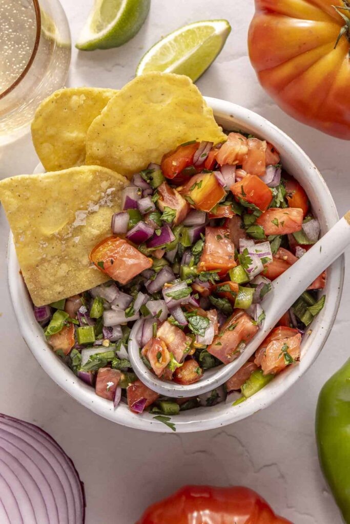 Ev Yapımı Kolay Pico de Gallo Sosu: Meksika Lezzetini Sofranıza Taşıyın