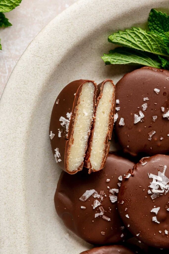 Peppermint Patties: Evde Yapabileceğiniz Naneli Çikolata Lezzeti